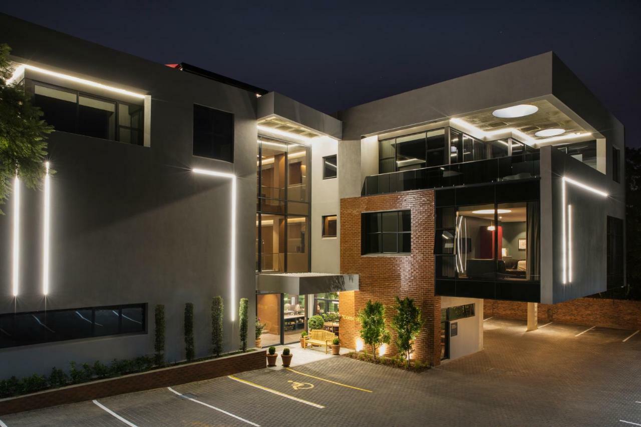 Home Suite Hotels Rosebank Johannesburg Exterior foto